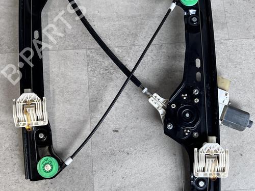 Front right window mechanism BMW 3 (E90) 320 i | BP39678020C23 - Image 3
