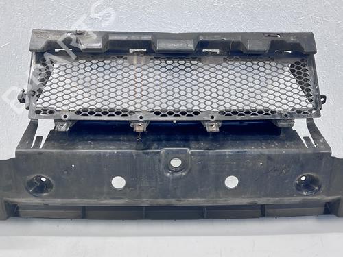 Frontfangerbrakett Frontfangerbrakett LAND ROVER DISCOVERY II (L318) 2.5 Td5 4x4 (139 hp) 39680465 39680465
