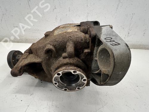 Differential hinten für Differential hinten BMW 5 (E60) 523 i (177 hp) 39679836 39679836