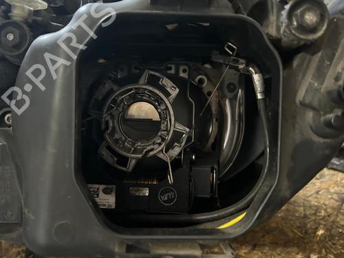 Right headlight BMW 7 (E65, E66, E67) 740 d | BP39672260C29 - Image 9
