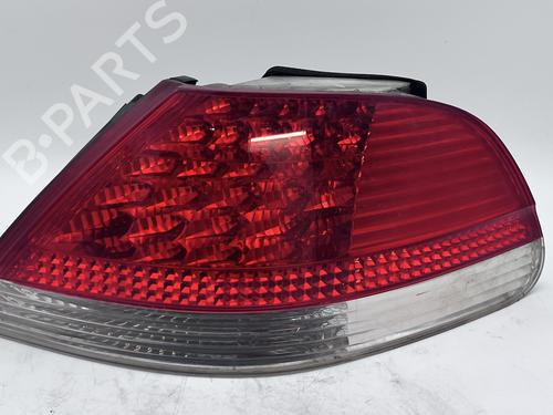 right-taillight-bmw-7-e65-e66-e67-2001-2002-2003-2004-2005-2006-2007-2008-2009-39670476 main image