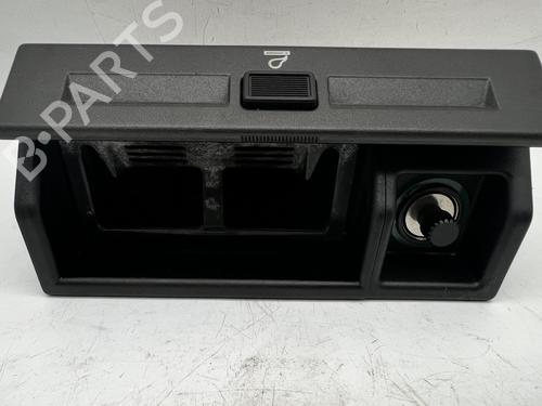 Used Ashtray Ashtray RENAULT 25 (B29_) 2.7 V6 Injection (B298) (141 hp) 39682855 39682855