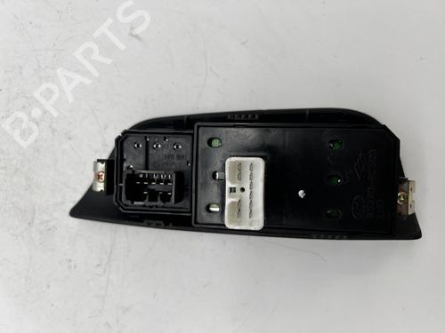 Left front window switch HYUNDAI COUPE II (GK) 2.0 GLS | BP39670841I27 - Image 4