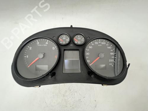 instrument-cluster-audi-a2-8z0-2000-2001-2002-2003-2004-2005-39676344 main image