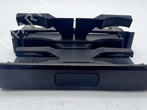 Used Cup/Object holder Cup/Object holder BMW 7 (E38) 730 i, iL (218 hp) 39676422 39676422