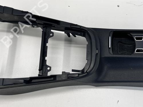 Used Middle console Middle console VW GOLF VI (5K1) 1.4 (80 hp) 40090319 40090319