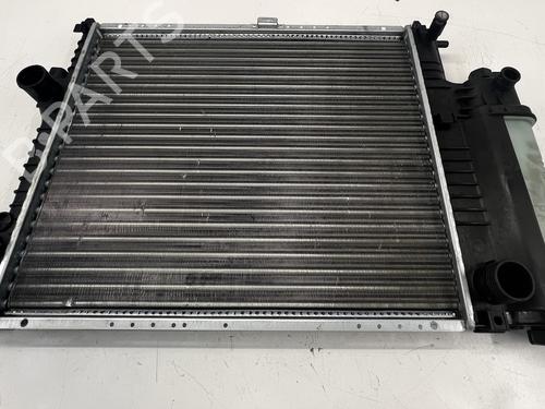 Køler Køler BMW 5 Touring (E39) 520 i (150 hp) 39672956 39672956