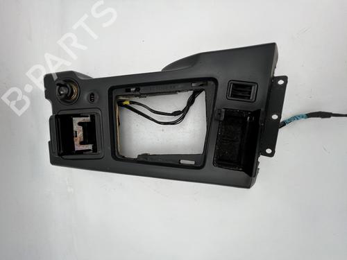 Console central Console central MITSUBISHI ECLIPSE I (D2_A) 2.0 i 16V (D22A, D27A) (150 hp) 39672232 39672232