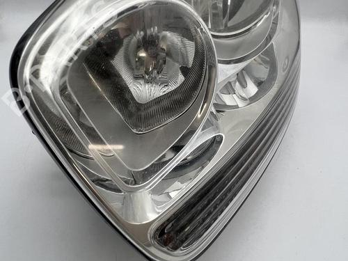 Used Left headlight Left headlight KIA VENGA (YN) 1.6 CRDi 128 (128 hp) 40042528 40042528