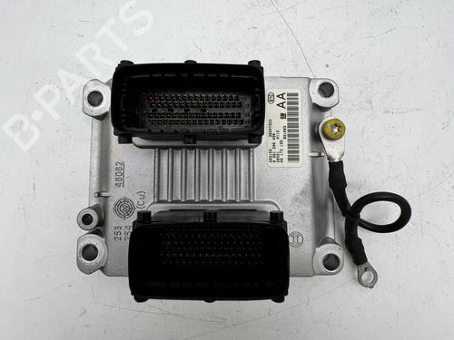 Used Engine control unit (ECU) Engine control unit (ECU) OPEL OMEGA B Estate (V94) 2.6 V6 (F35, M35, P35) (180 hp) 39671431 39671431
