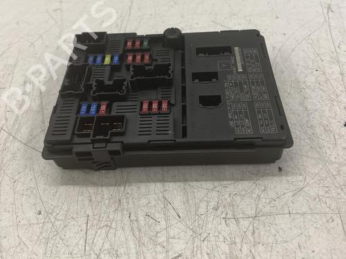 Used Fuse box Fuse box NISSAN MICRA IV (K13K, K13KK) 1.2 (80 hp) 39685700 39685700