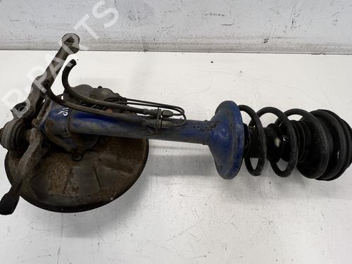Used Right front steering knuckle Right front steering knuckle MASERATI BITURBO Coupe (AM 331) 222 SE (250 hp) 39681326 39681326