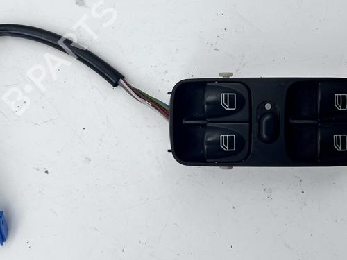 Used Left front window switch Left front window switch MERCEDES-BENZ C-CLASS T-Model (S203) C 200 Kompressor (203.245) (163 hp) 39671780 39671780