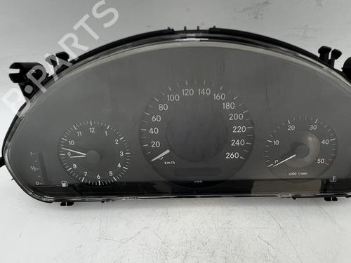 Kombiinstrument Kombiinstrument MERCEDES-BENZ E-CLASS (W211) E 200 CDI (211.004) (122 hp) 39678990 39678990