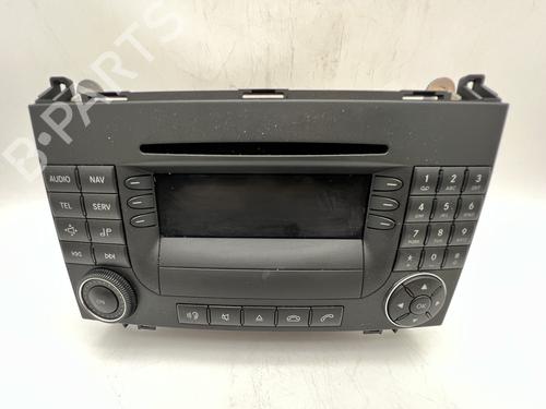 Used Radio Radio MERCEDES-BENZ B-CLASS Sports Tourer (W245) B 170 (245.232) (116 hp) 39670029 39670029