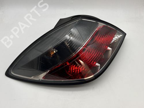 Used Left taillight Left taillight OPEL ASTRA H (A04) 1.6 (L48) (105 hp) 39680530 39680530