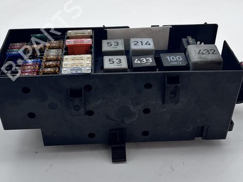 Used Fuse box Fuse box VW PHAETON (3D1, 3D2, 3D3, 3D4, 3D6, 3D7, 3D8, 3D9) 5.0 V10 TDI 4motion (313 hp) 40091231 40091231
