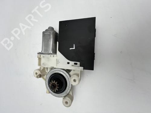 Left front window motor VOLVO V50 (545) 1.6 D | BP39683055E21 - Image 3