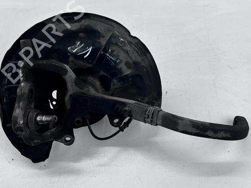 Used Right front steering knuckle Right front steering knuckle MERCEDES-BENZ E-CLASS T-Model (S211) E 320 T CDI (211.226) (204 hp) 40091002 40091002