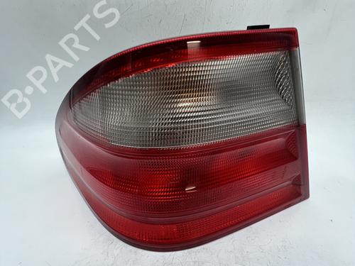 Venstre baglygte Venstre baglygte MERCEDES-BENZ CLK (C208) CLK 320 (208.365) (218 hp) 39681683 39681683