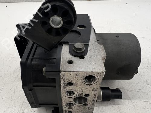 abs-pump-bmw-5-e39-1995-1996-1997-1998-1999-2000-2001-2002-2003-39675889 main image