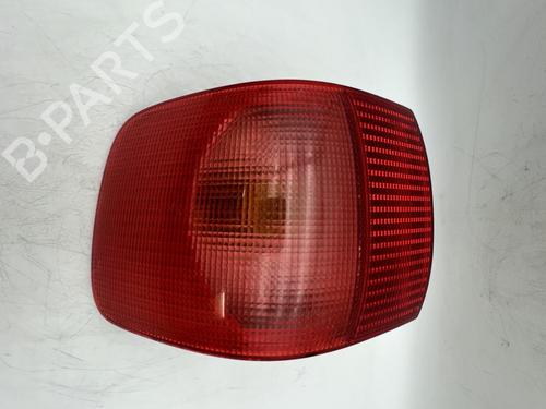 Venstre baglygte Venstre baglygte AUDI 80 B4 Saloon (8C2) 2.0 (90 hp) 39679833 39679833
