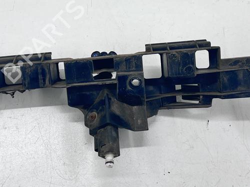 Used Front bumper bracket Front bumper bracket VW PHAETON (3D1, 3D2, 3D3, 3D4, 3D6, 3D7, 3D8, 3D9) 5.0 V10 TDI 4motion (313 hp) 40091196 40091196