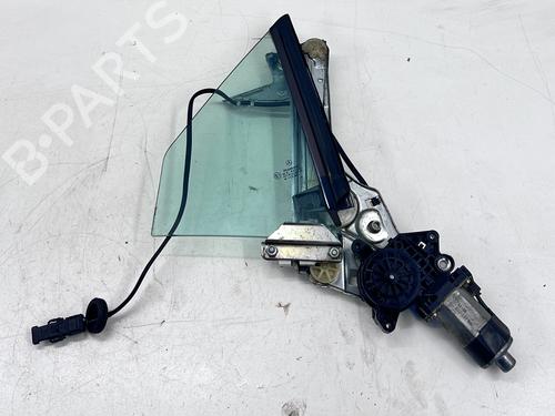Used Right rear window motor Right rear window motor MERCEDES-BENZ SLK (R170) 200 Kompressor (170.444) (163 hp) 39677222 39677222