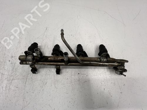 Injection rail BMW 3 Compact (E36) 316 i | BP39680385M98 - Image 4