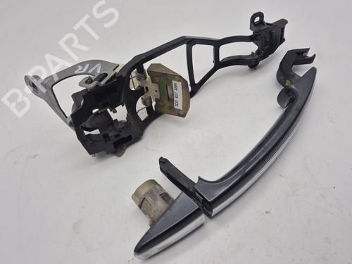 Used Front right exterior door handle Front right exterior door handle VW PHAETON (3D1, 3D2, 3D3, 3D4, 3D6, 3D7, 3D8, 3D9) 5.0 V10 TDI 4motion (313 hp) 39673091 39673091