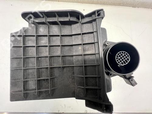 Air filter box BMW 7 (E65, E66, E67) 740 d | BP39677662M87 - Image 4