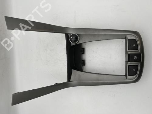 Middle console CHEVROLET CAPTIVA (C100, C140) 2.2 D | BP39740057I22 - Image 2
