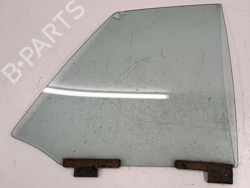 Panel rude bagtil højre Panel rude bagtil højre VW GOLF I Cabriolet (155) 1.6 (110 hp) 39682439 39682439