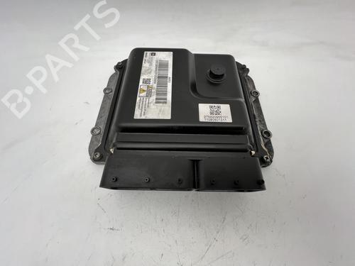 Used Engine control unit (ECU) Engine control unit (ECU) OPEL ASTRA J Sports Tourer (P10) 1.7 CDTI (35) (125 hp) 39681651 39681651