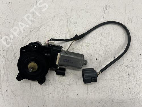 Used Left front window motor Left front window motor FORD FOCUS II Convertible 2.0 TDCi (136 hp) 40226752 40226752