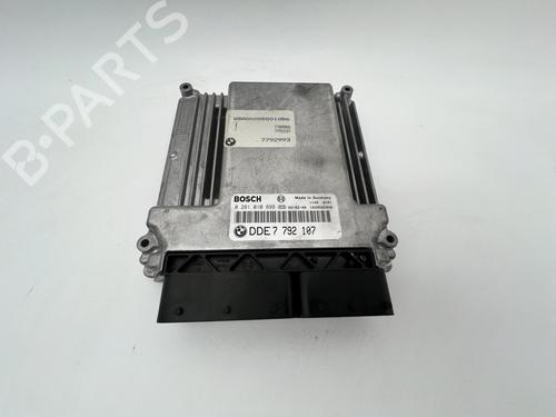 Used Engine control unit (ECU) Engine control unit (ECU) BMW 7 (E65, E66, E67) 740 d (258 hp) 39677622 39677622