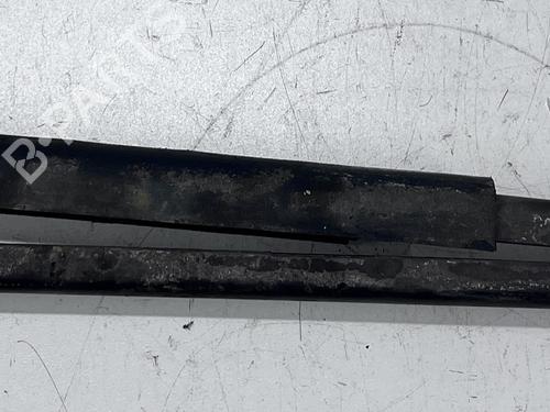 Used Right rear suspension arm Right rear suspension arm 39678101 39678101