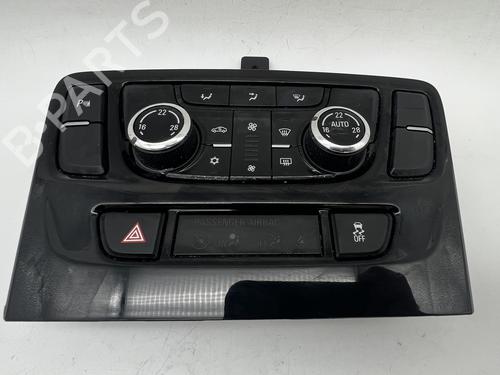 Used Climate control Climate control 39671779 39671779