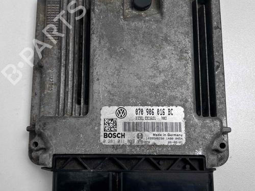 Used Engine control unit (ECU) Engine control unit (ECU) VW TOUAREG (7LA, 7L6, 7L7) 5.0 V10 TDI (313 hp) 39680978 39680978
