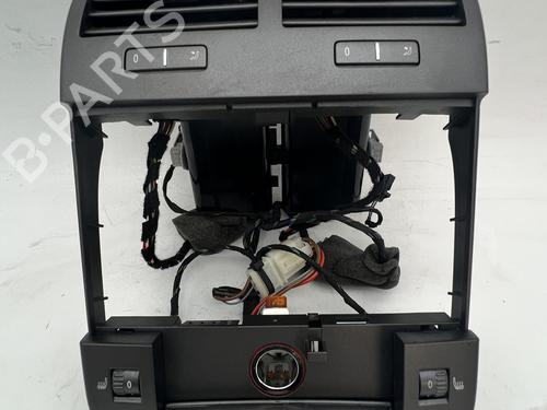 Difusor / Saída de ar Difusor / Saída de ar VW PHAETON (3D1, 3D2, 3D3, 3D4, 3D6, 3D7, 3D8, 3D9) 3.0 V6 TDI 4motion (240 hp) 39671393 39671393