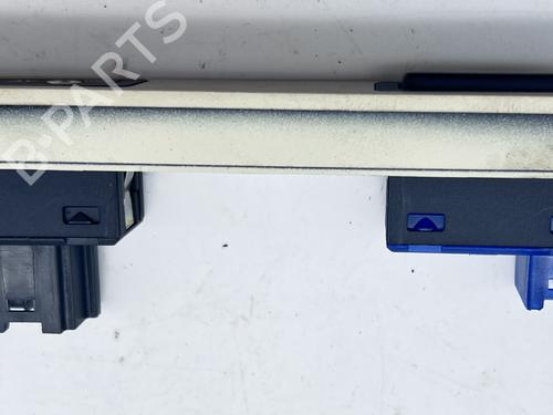 Switch BMW 7 (E38) 735 i, iL | BP39673977I30 - Image 2