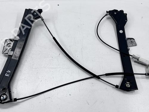 Used Front right window mechanism Front right window mechanism MERCEDES-BENZ CLK (C209) CLK 240 (209.361) (170 hp) 39674924 39674924