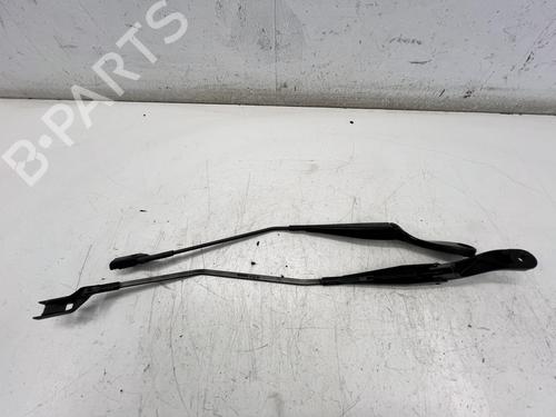 Used Rear windshield wiper arm Rear windshield wiper arm FIAT DOBLO Cargo (263_) 1.3 D Multijet (90 hp) 39678424 39678424