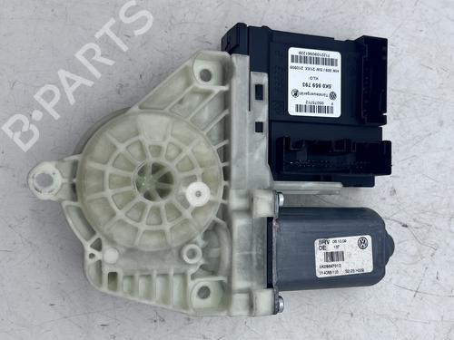 Left front window motor VW GOLF VI (5K1) 1.4 | BP39681788E21 - Image 5