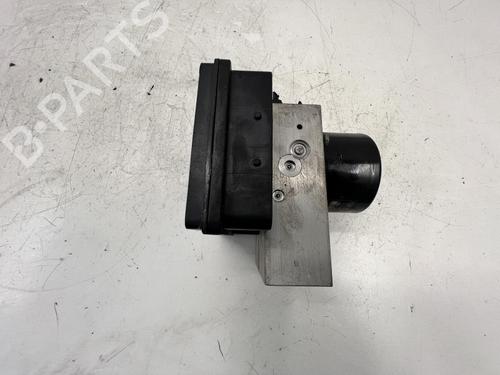 Used Electronic module Electronic module VW TOUAREG (7LA, 7L6, 7L7) 5.0 V10 TDI (313 hp) 40540125 40540125