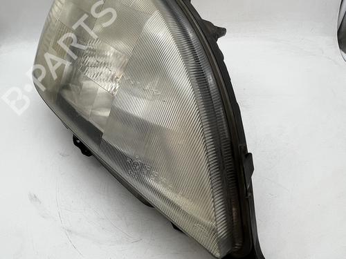 Used Right headlight Right headlight MERCEDES-BENZ M-CLASS (W163) ML 230 (163.136) (150 hp) 39681735 39681735
