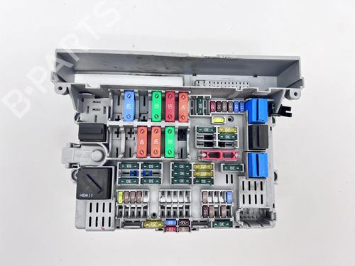 Used Fuse box Fuse box BMW 1 (E87) 116 d (116 hp) 40090808 40090808