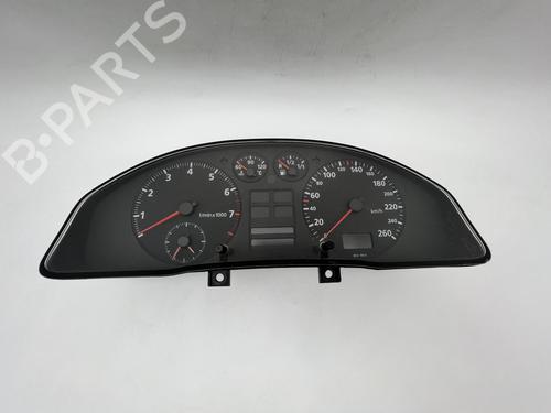 Kombiinstrument Kombiinstrument AUDI A4 B5 Avant (8D5) 1.8 (125 hp) 39679006 39679006
