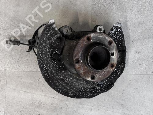 Venstre Styrespindel Lejehus Venstre Styrespindel Lejehus BMW 1 (E81) 118 i (143 hp) 39676453 39676453