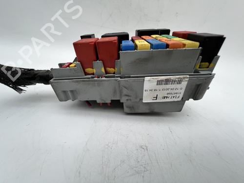 Fuse box FIAT DOBLO Cargo (263_) 1.3 D Multijet | BP39674518E1 - Image 2
